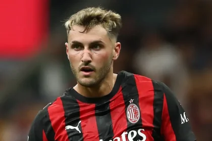 Santiago Gimenez could leave AC Milan in shocking swap deal for AS Roma striker, director Tare admits