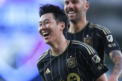 Video: Son Heung-min scores first goal with LAFC after incredible free kick vs. FC Dallas