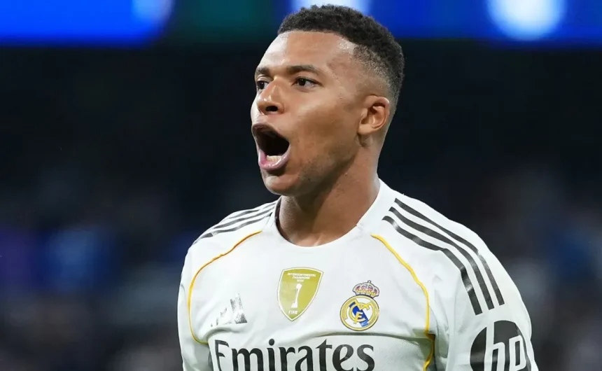 Real Madrid surpass Bayern Munich with Champions League all-time record after 2–1 win over OM