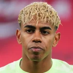 Why is Lamine Yamal not playing for Barcelona vs Real Oviedo in La Liga?
