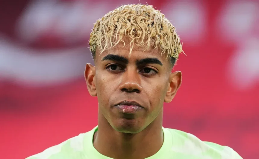 Why is Lamine Yamal not playing for Barcelona vs Real Oviedo in La Liga?