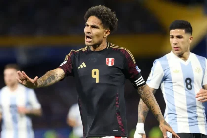 Why is Paolo Guerrero not playing for Peru vs. Uruguay in World Cup 2026 qualifiers?