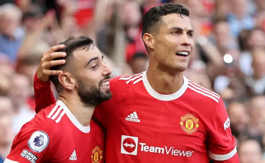 A Cristiano Ronaldo reunion? Man United's Bruno Fernandes reportedly makes final decision on Saudi Arabia future