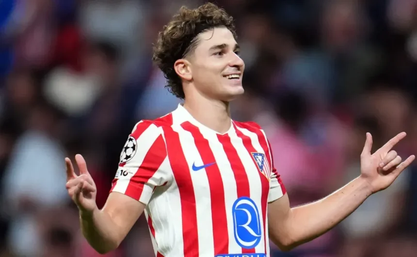 Atletico Madrid star Julián Álvarez breaks silence on Barcelona links as price tag is reportedly revealed