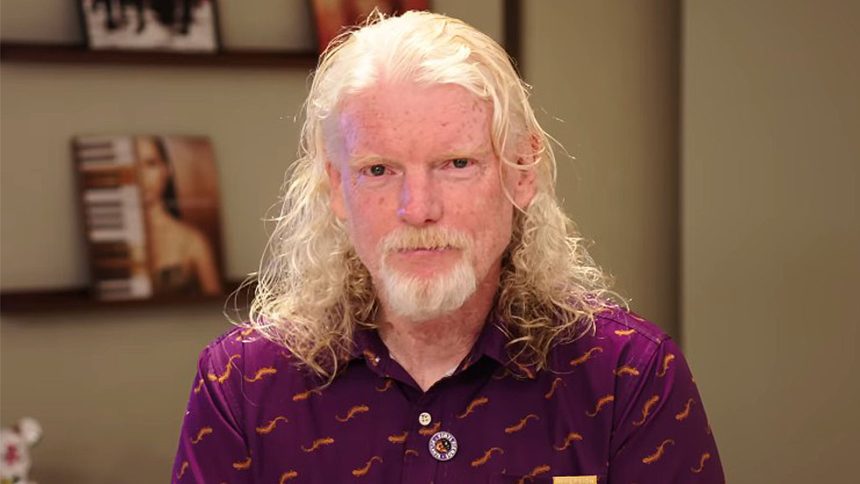 An image of the Twitch and Kick logo next to eachother.