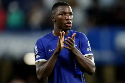 Video: Moises Caicedo scores stunning goal for Chelsea vs Liverpool in Premier League