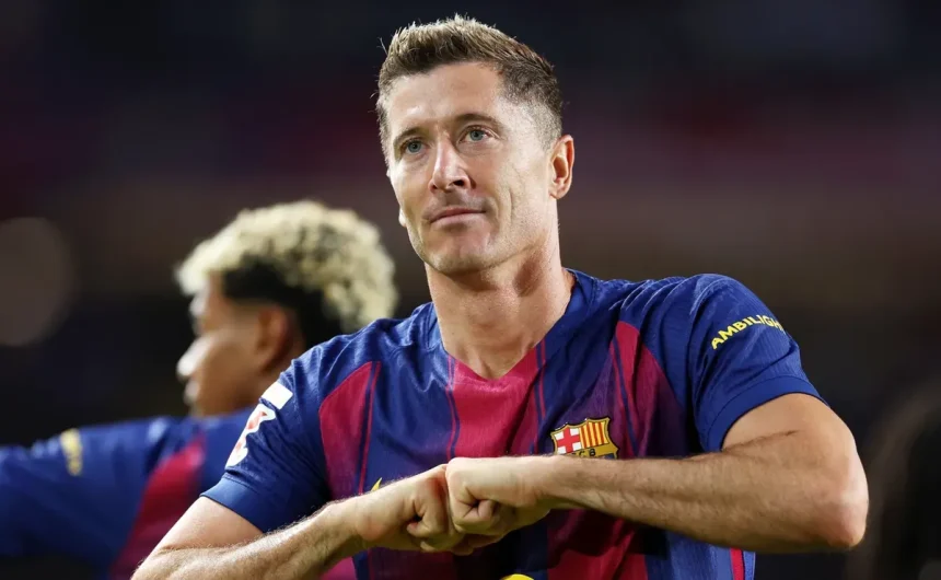 Why is Robert Lewandowski not playing for Barcelona against PSG in Champions League key clash?