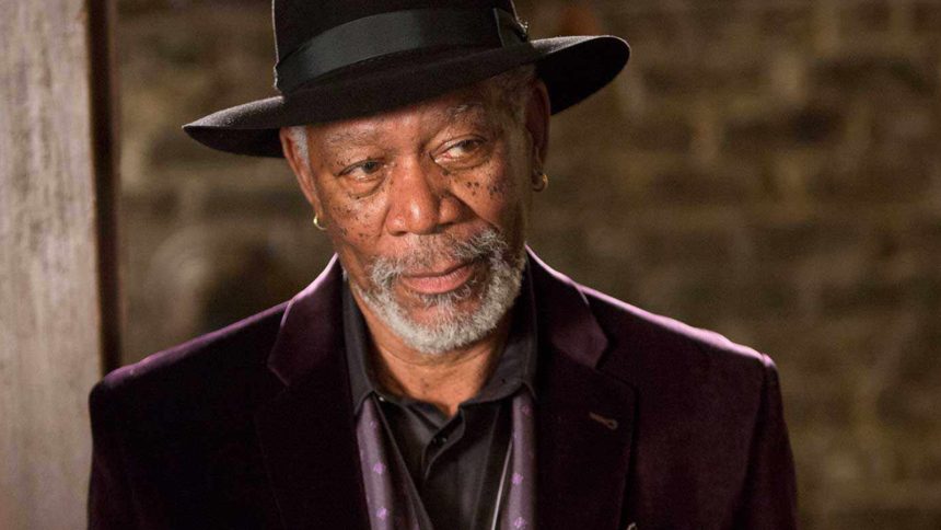 Robin Williams with his Bicentennial Man counterpart.