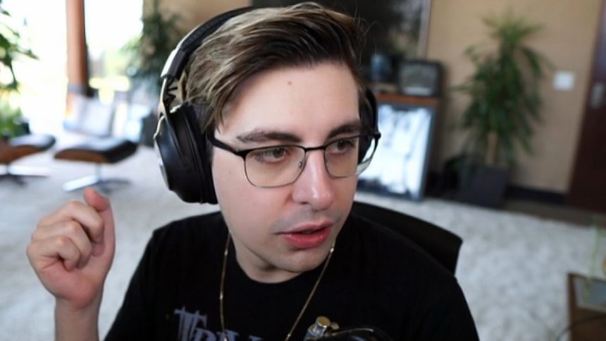 shroud in front of arc raiders screenshot