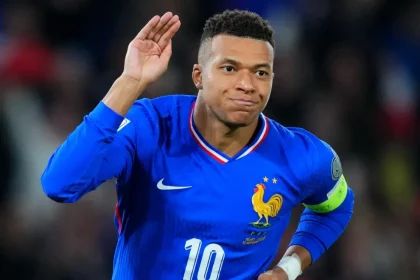 Video: Kylian Mbappe scores brace vs. Ukraine to send France to the 2026 World Cup