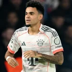 Video: Luis Díaz scores a brace but gets sent off after foul that forced Hakimi off in Bayern vs PSG clash