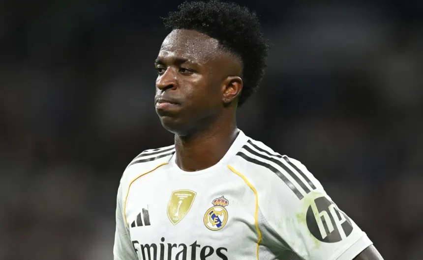Vinicius Jr receives a stern warning about his contract renewal from a former Real Madrid Champions League winner