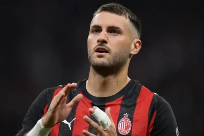 Why isn't Santiago Gimenez playing for Milan against Lazio in Serie A?