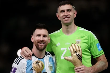 Lionel Messi’s Argentina did what? Emiliano Martinez drops incredible 2022 FIFA World Cup confession, and it's pure gold