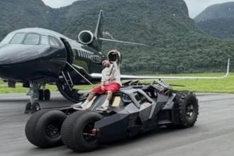 Neymar jr on his batmobile