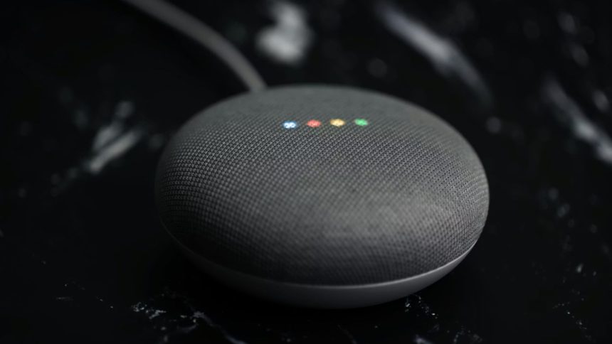 Google NEst mini speaker with lights flickering