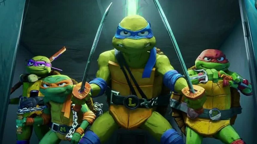 TMNT with weapons